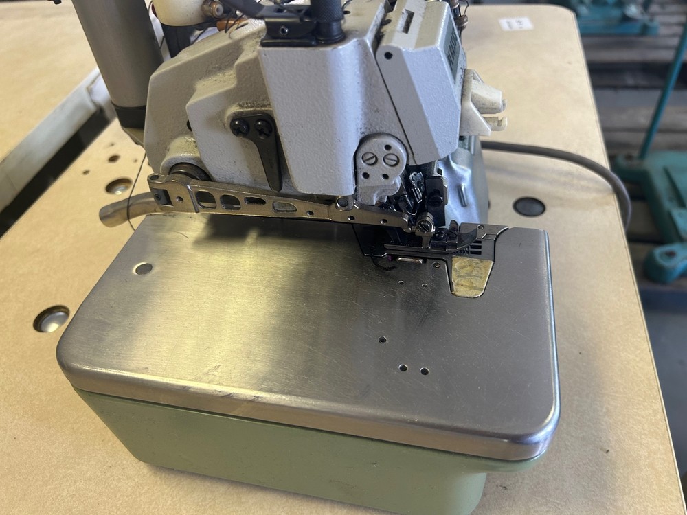 Pegasus E52-186A Industrial Overlock Serger Sewing Machine