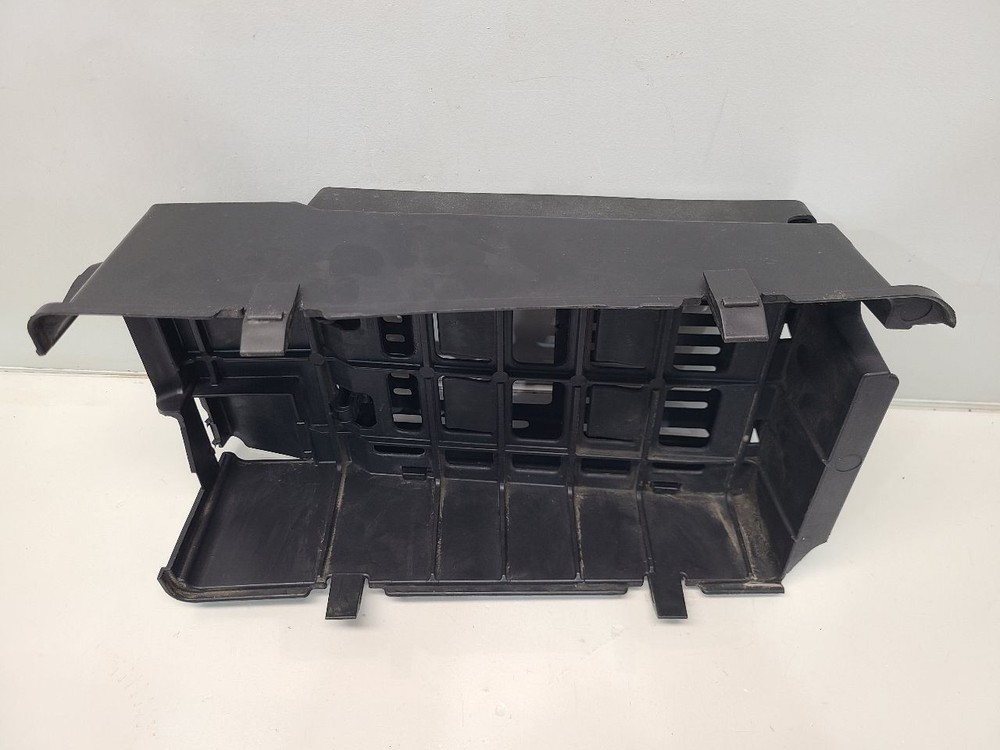 2010-12 Cadillac SRX (3.0L / AT) Engine Control Module Bracket ONLY