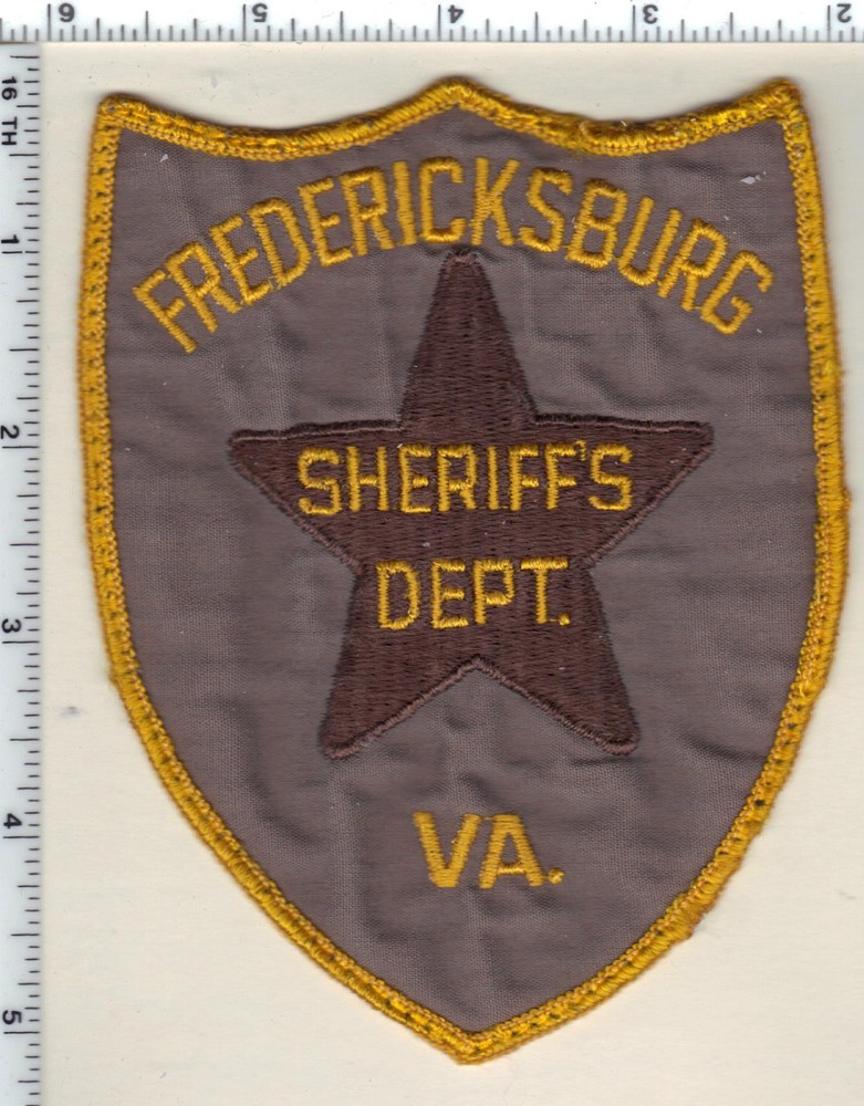 Fredericksburg Sheriffs Dept (Virginia) Uniform Take-Off Shoulder Patch 1987