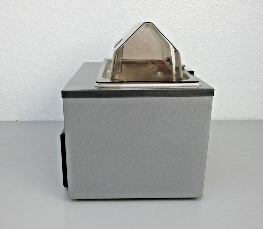 Polyscience WBE05A11B 5L Digital Water Bath, 120V