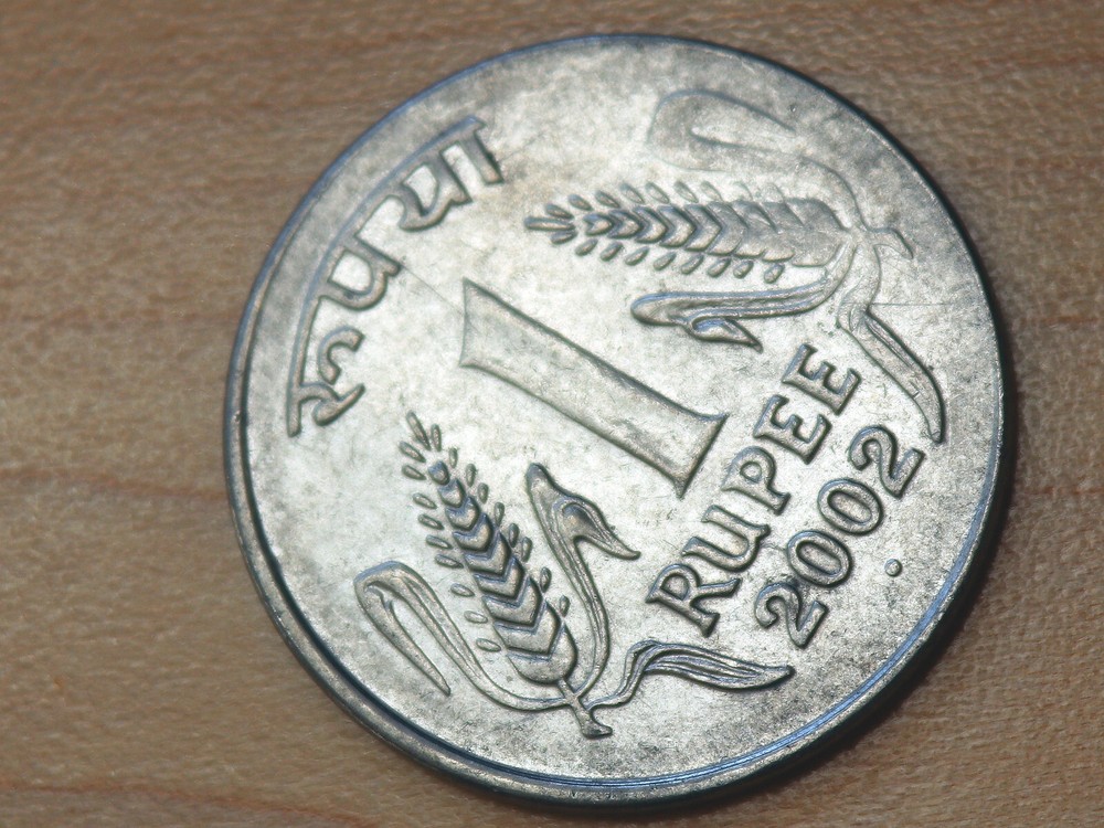 2002 India 1 Rupee Noida Mint