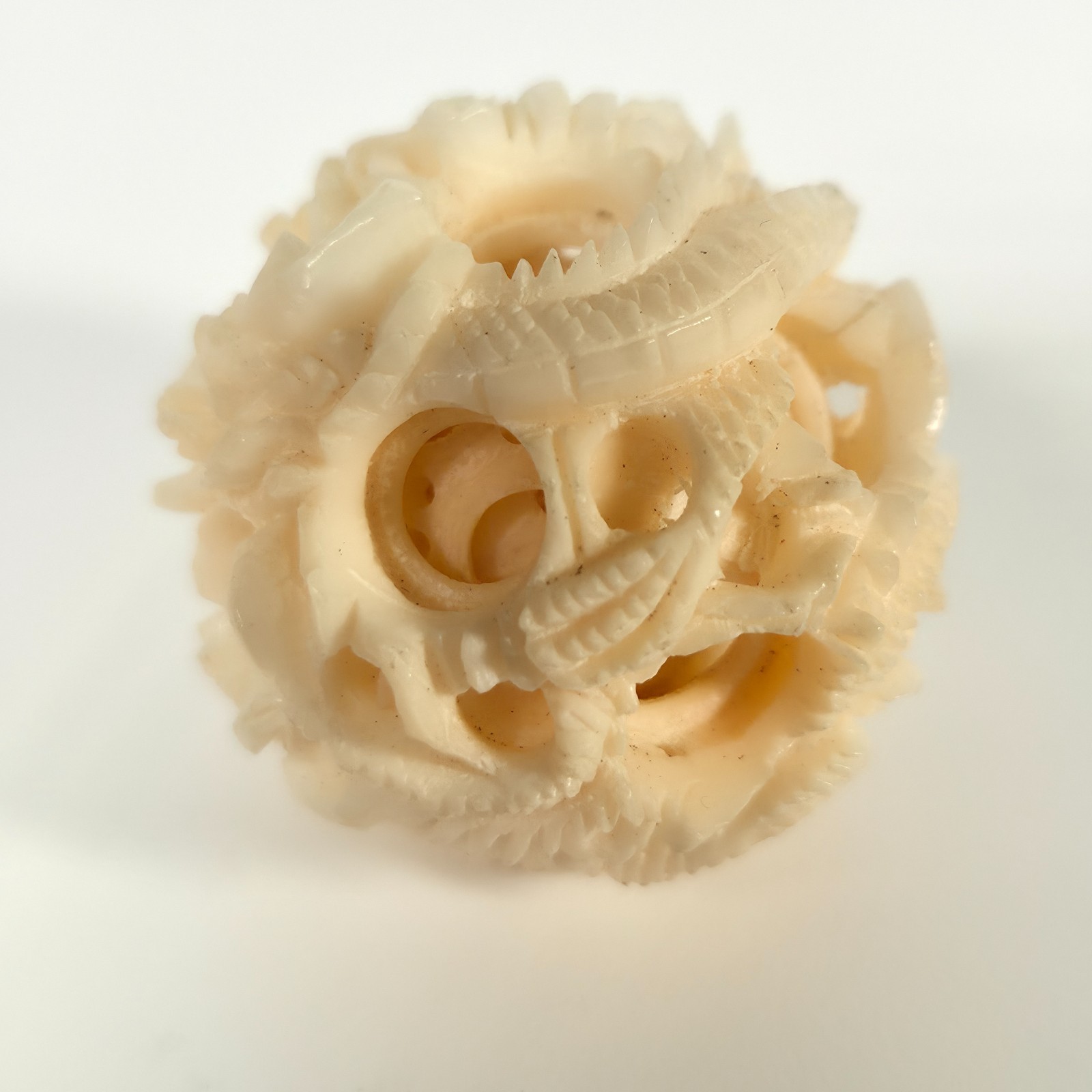 Small 1-1/4" Chinese Carved 3-Layer Dragon Ball