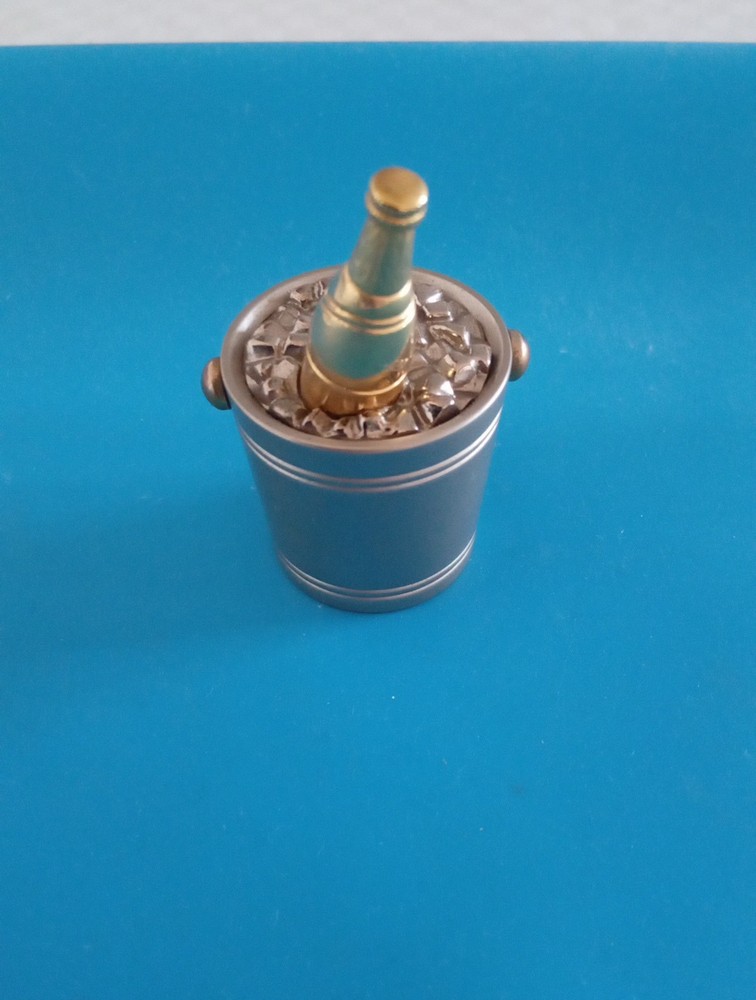Novelty Miniture Clock