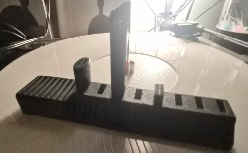 Desktop USB, Micro SD, SD Card Organizer