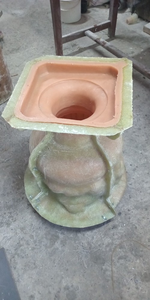 Polyurethane flexible mold with a plastic frame"Rose pot"