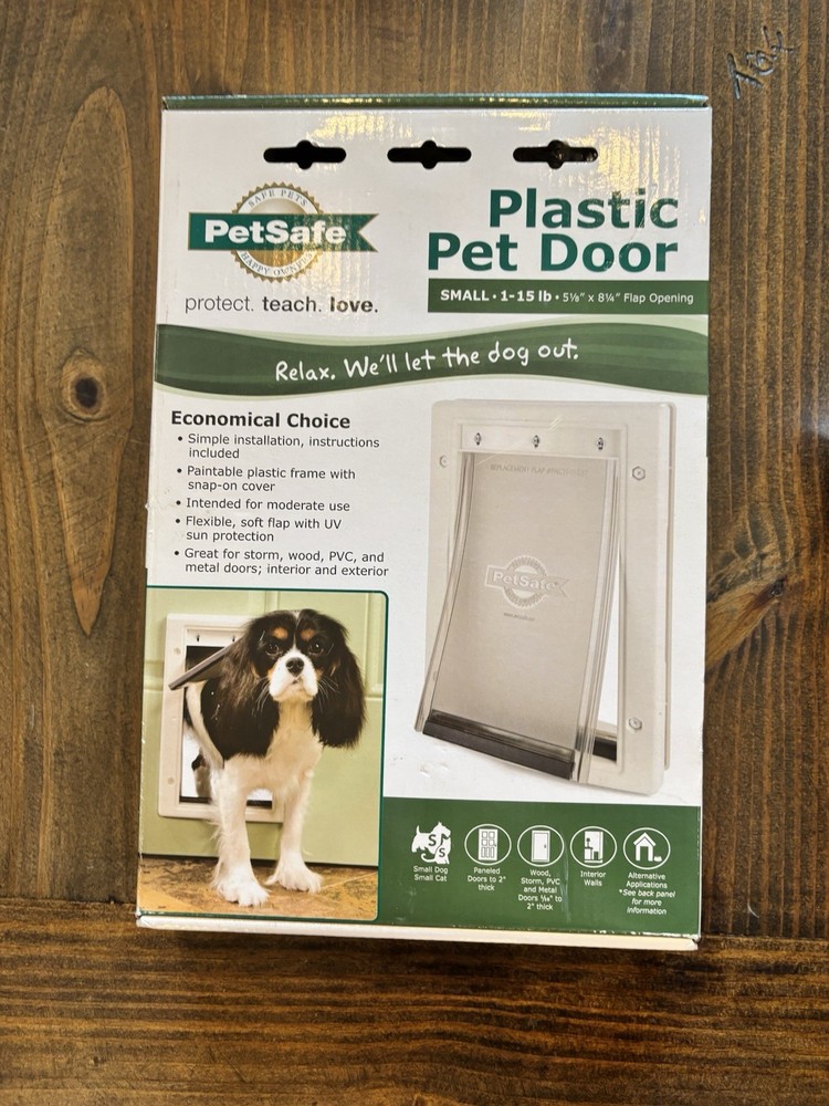Pet Safe Plastic Pet Door, Size Small