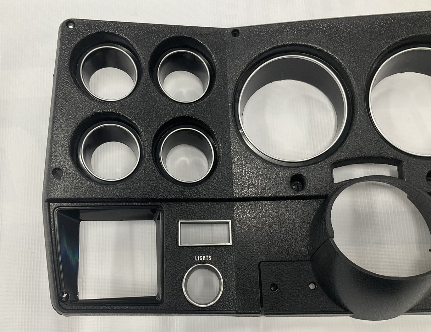 1975 1976 1977 CHEVROLET GMC C10 C20 BLAZER K5 GAUGE INSTRUMENT BEZEL WITH A/C