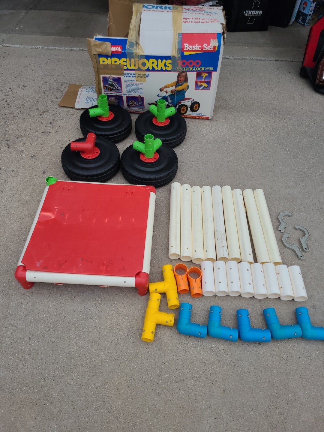 Vintage 1986 Playskool Pipeworks 1000 Basic Set Building Toy Broken Pieces