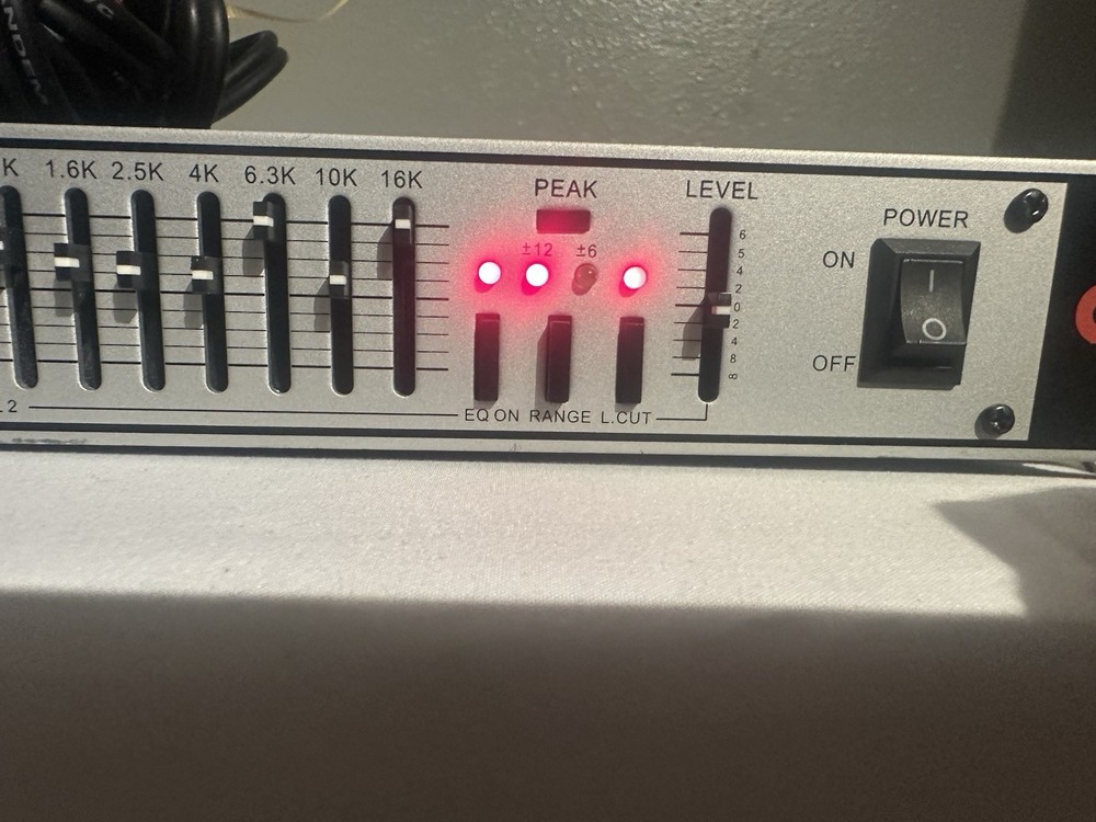 EQUALIZER GLI GQ-2020S
