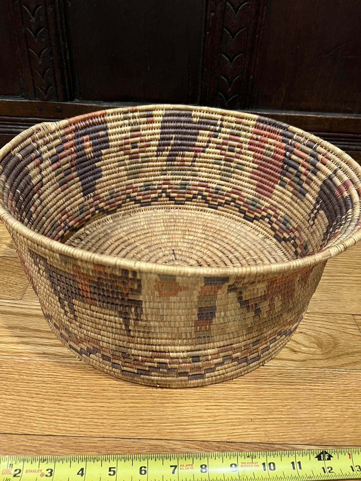 OLD BASKET FIGURAL BOWL Mexican HORSES PEOPLE Skinner 15 1/2”