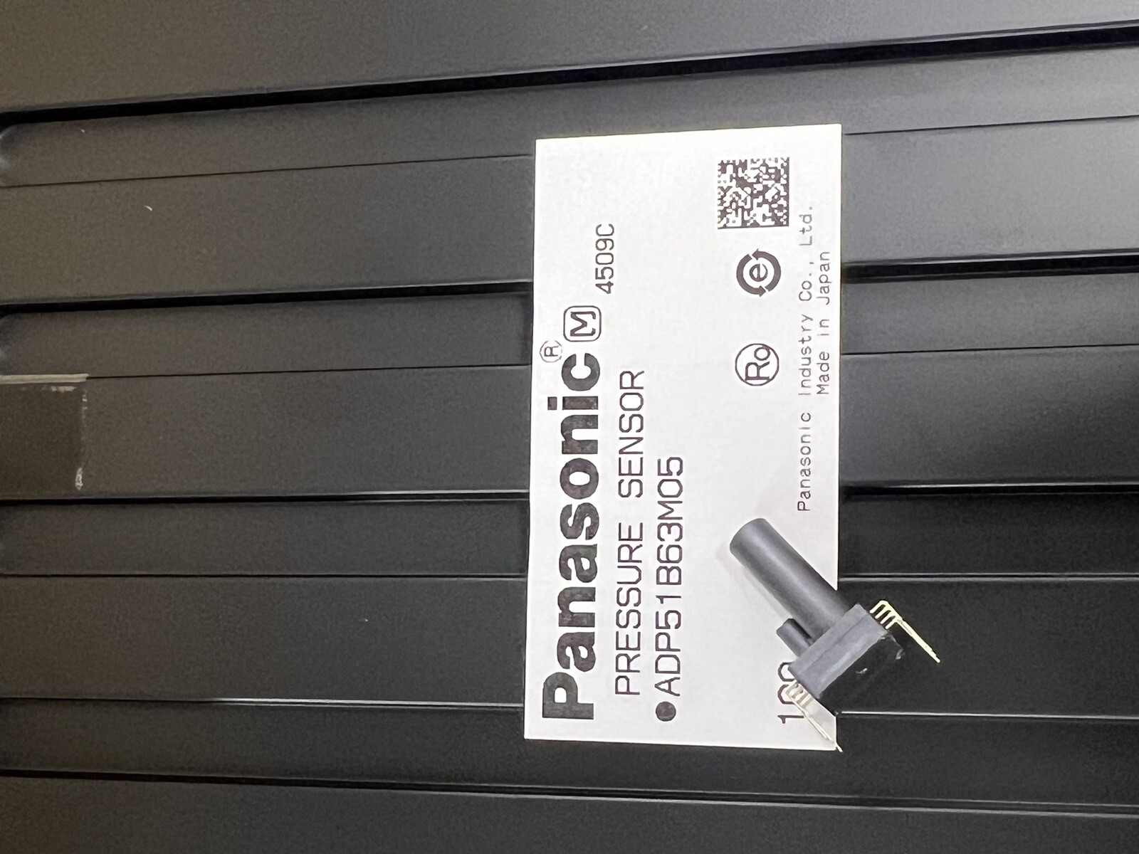 Panasonic Pressure Sensor, Amplified Output, Relative Reading, ADP51B63