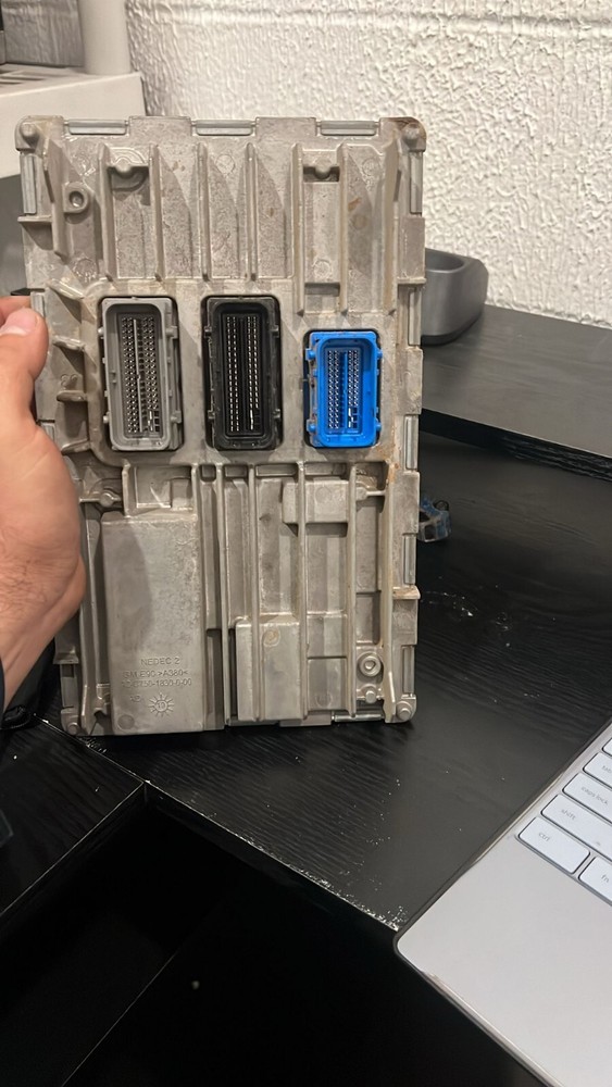 Vin Change E90 Chevrolet  Silverado Sierra 5.3