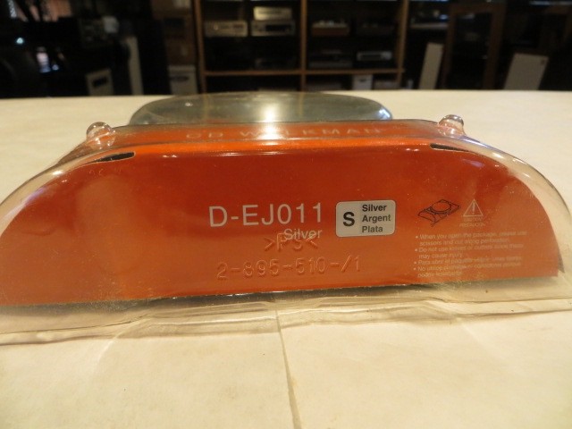 NOS Sony CD Walkman D-EJ011 - Never Opened