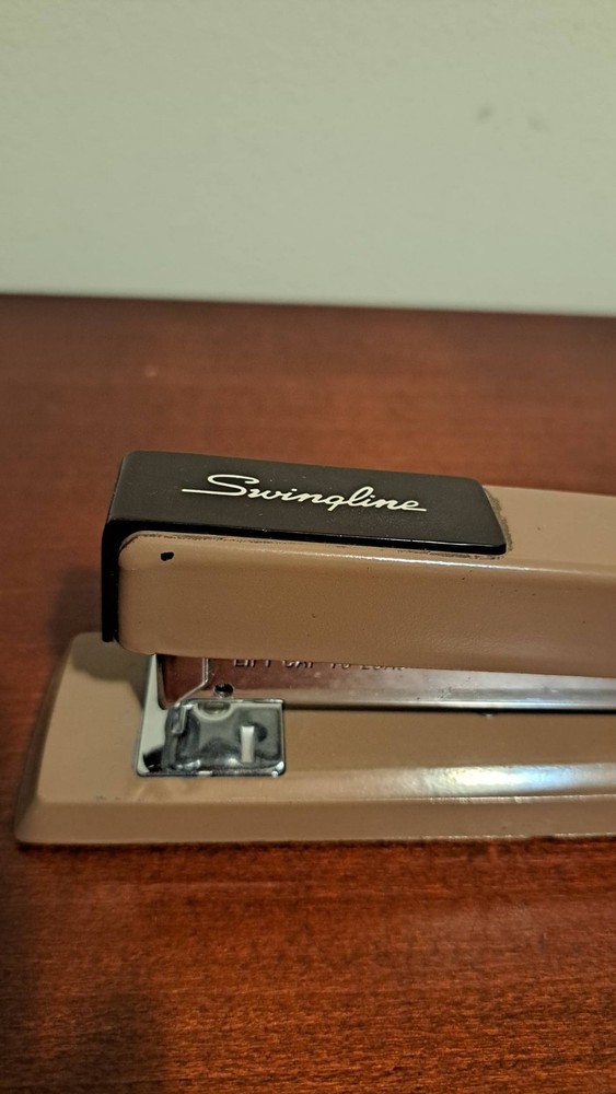 Swingline Manual 8" Stapler