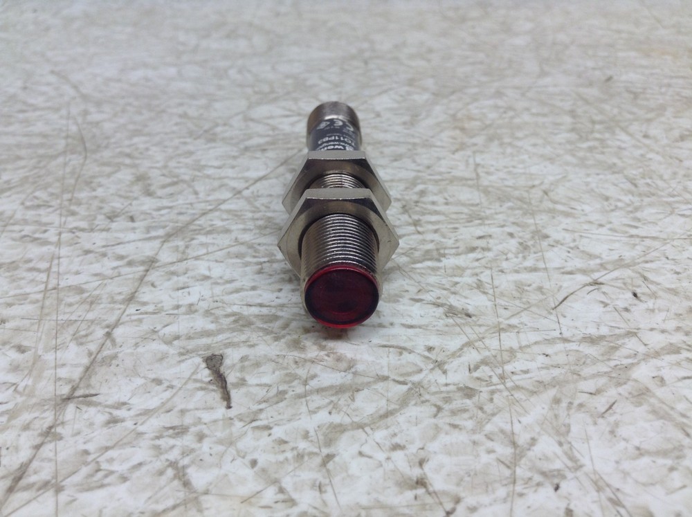 Wenglor TO11PB3 Proximity Sensor 10-30 VDC T011PB3