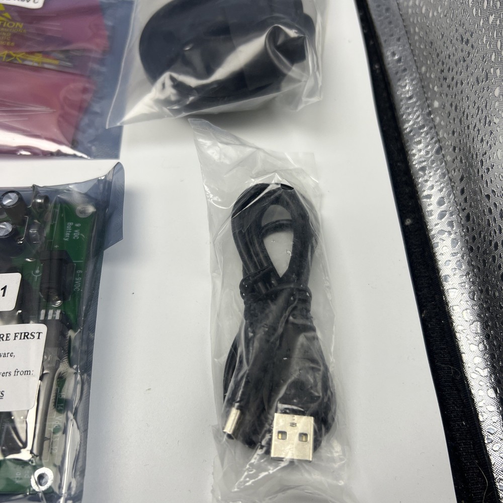 New Parallax Boe-Bot Robot Kit USB #28832 BASIC Stamp 2 STEM Educ Robotic M4381