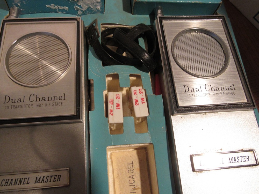 Vintage Channel Master Solid State Superheterodyne Transceiver Set