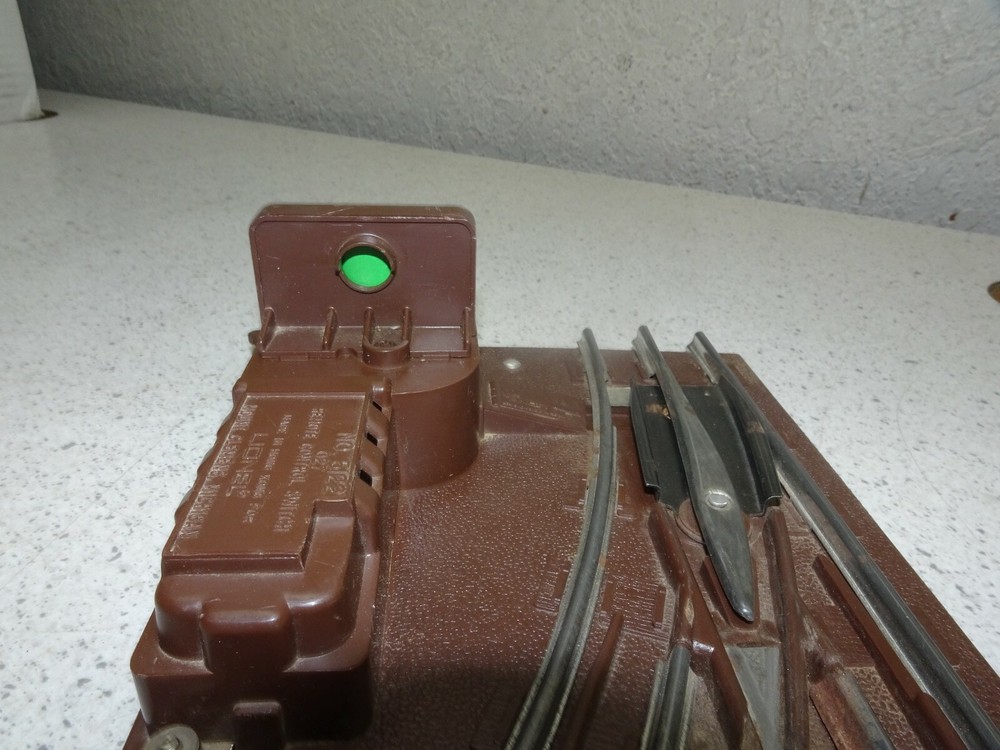 Lionel #5122 remote control switch
