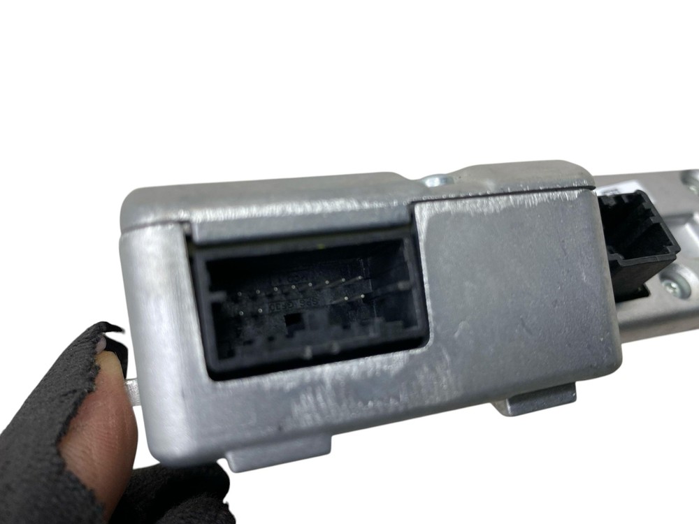 2021-2022 CADILLAC ESCALADE INNER MIRROR MOUNTED FORWARD COLLISION ALERT MODULE