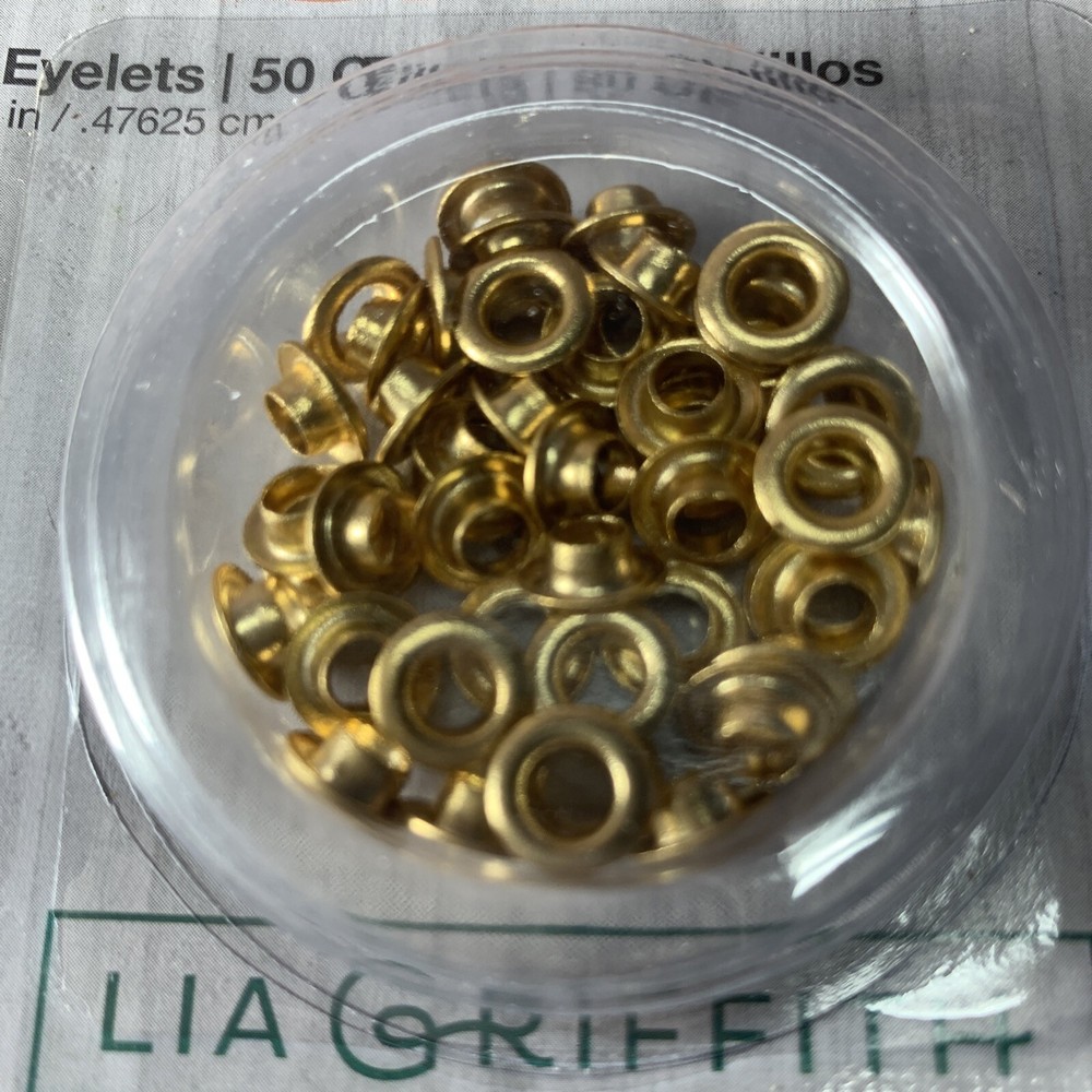 Fiskars Lia Griffith Eyelets-Gold