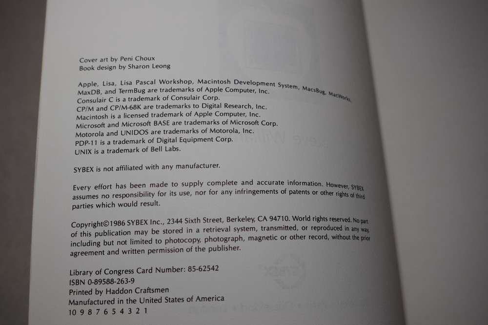 Programming the Macintosh in Assembly Language 1986 Steve Williams Publication