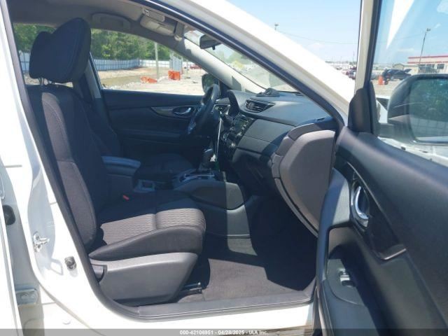 ROGUE 2017 Glove Box 4678397