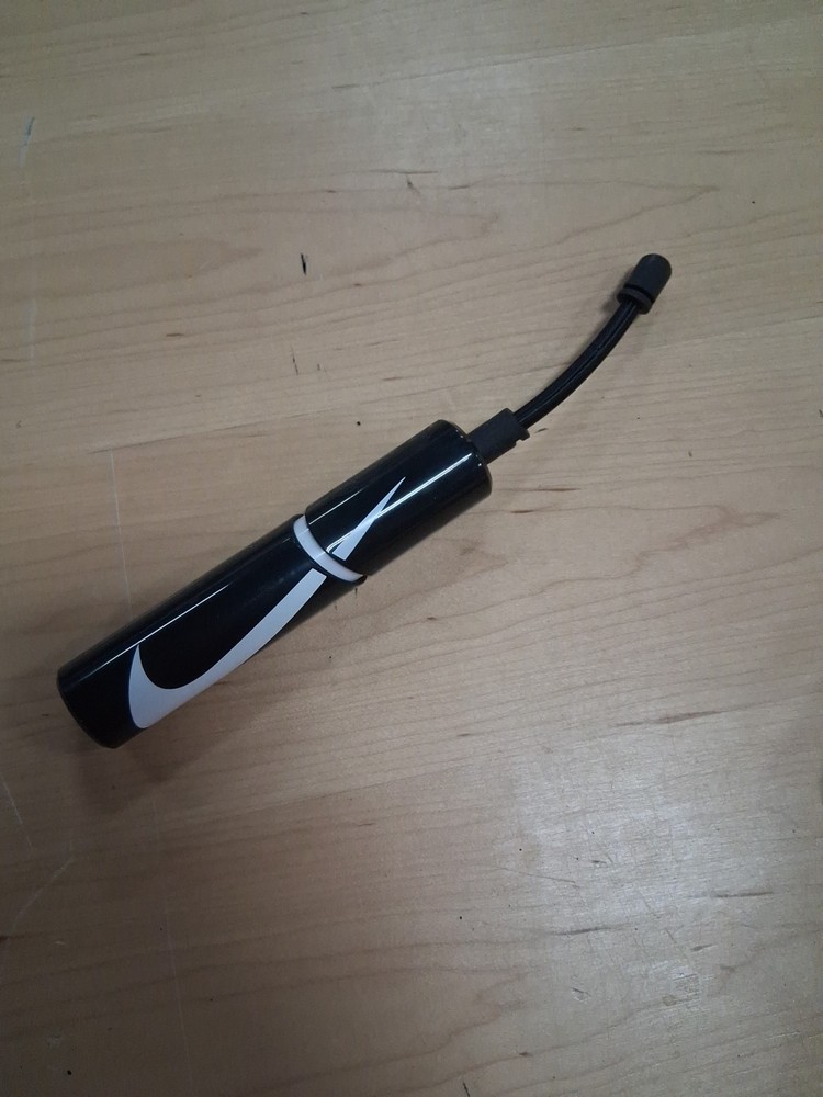 Nike Essential Ball Pump Portable