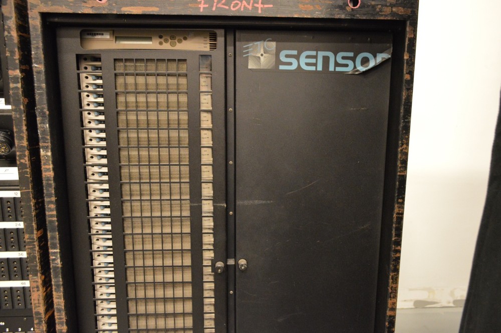 ETC Sensor Touring Dimmer Rack Electronic Theatre Control 48 Dimmers 48 Circuits