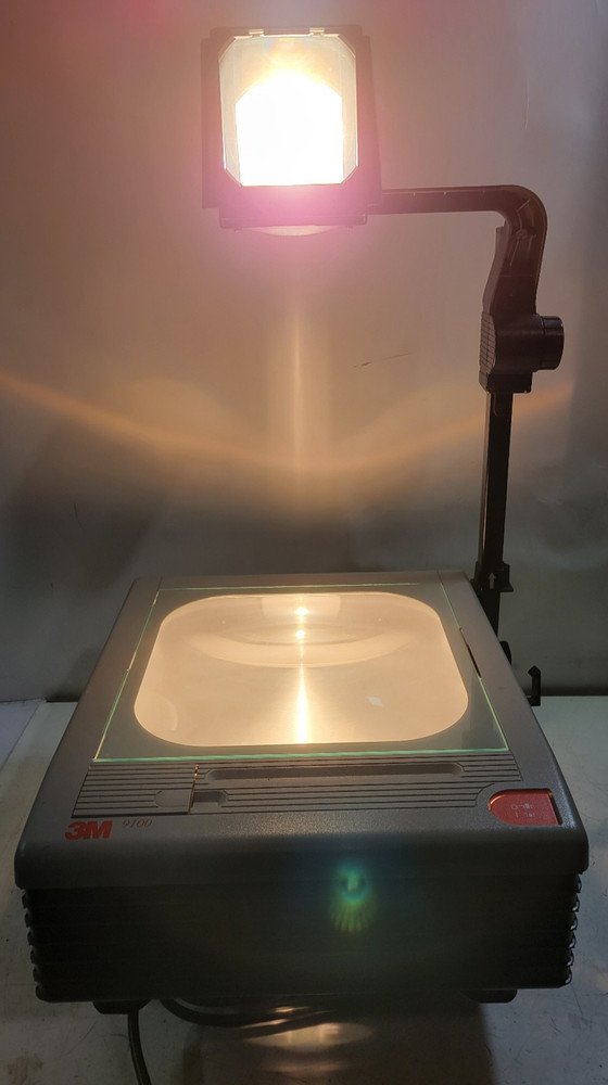 3M 9100 OVERHEAD PROJECTOR | 9000AJB - TESTED WORKING