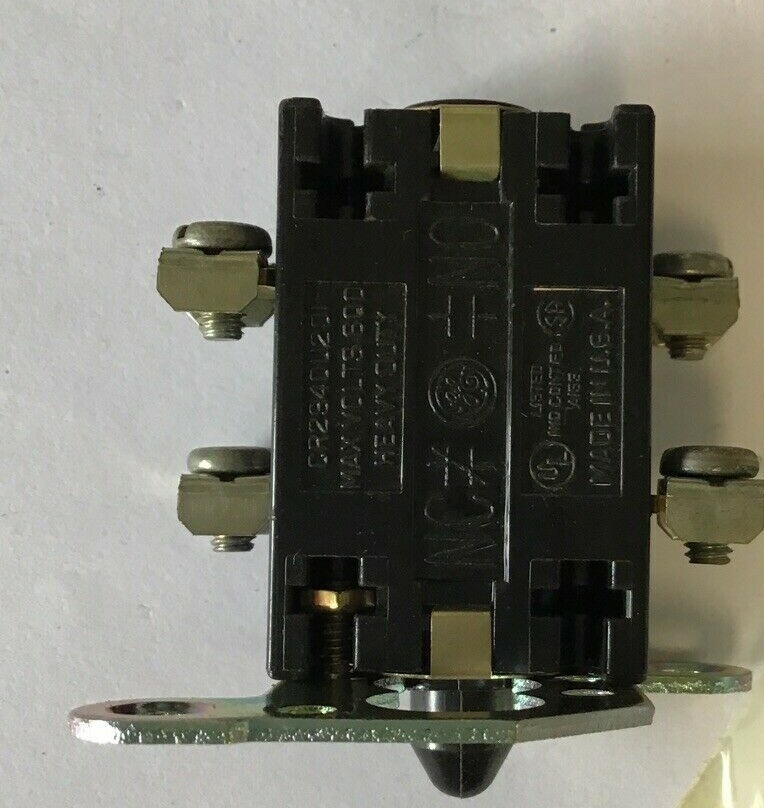 GENERAL ELECTRIC CR2940UK202C PUSHBUTTON RED MUSHROOM HEAD