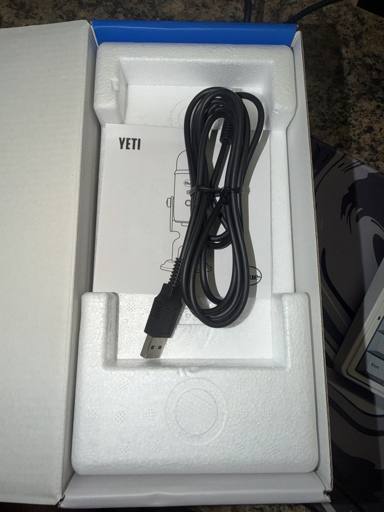 Blue Yeti USB Microphone