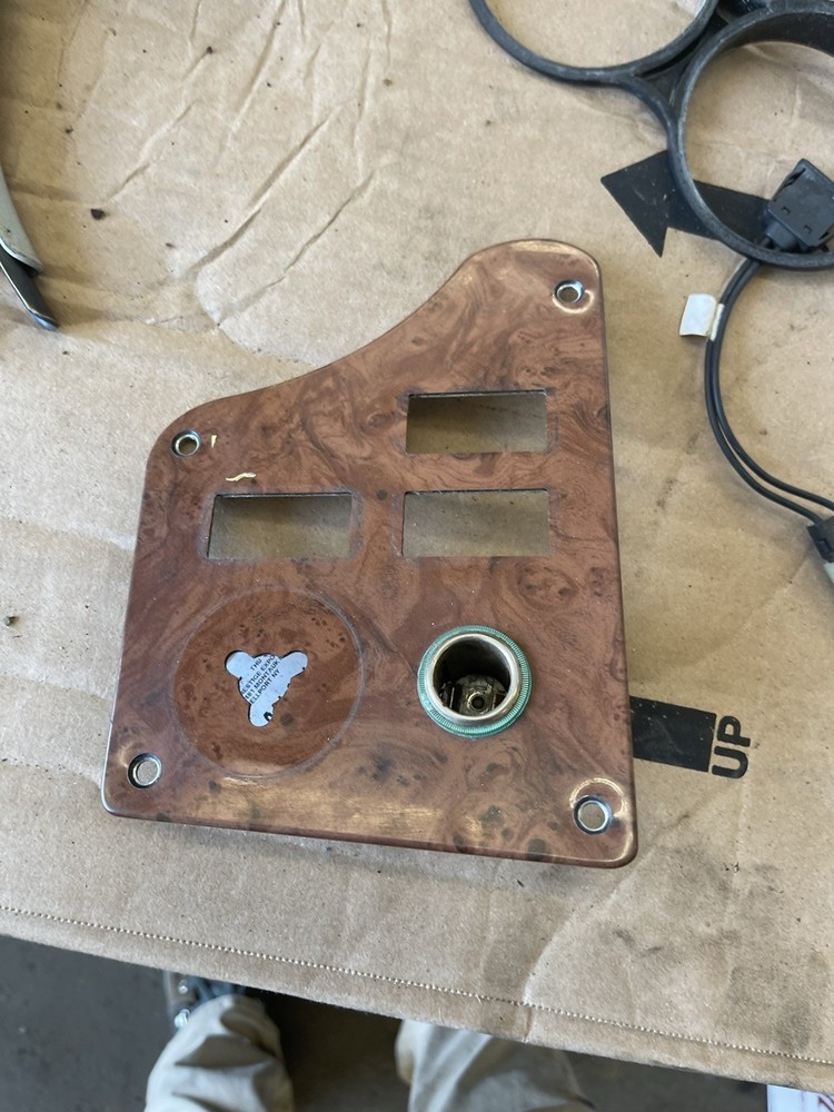 PETERBILT DASH PANEL S64 6061M03