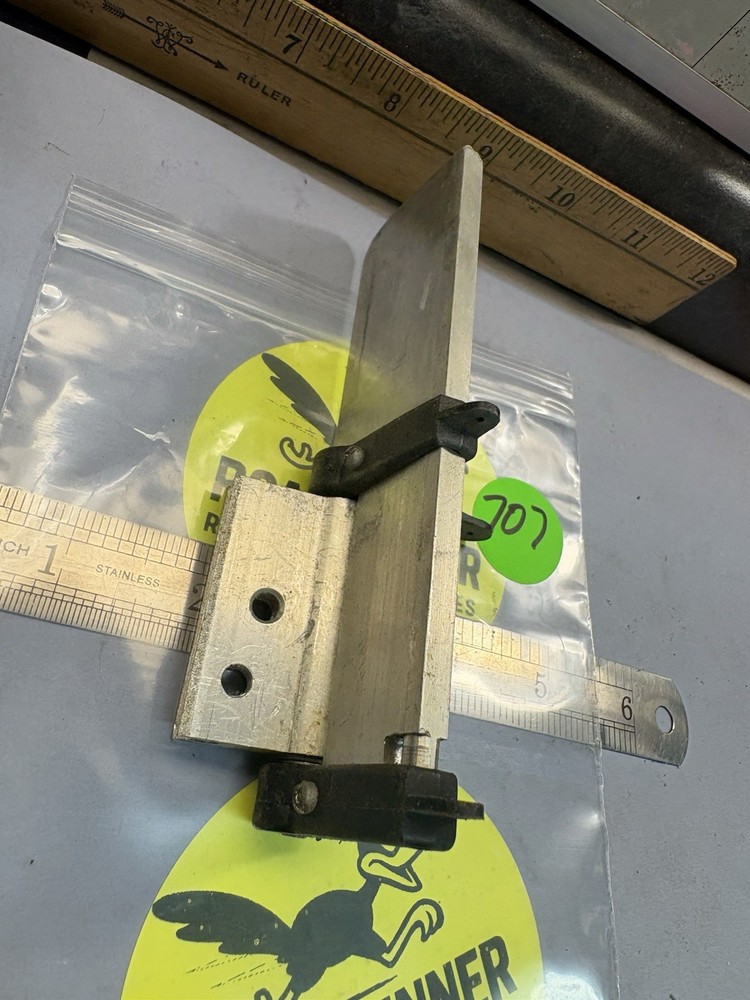 RC BOAT RUDDER PART USED