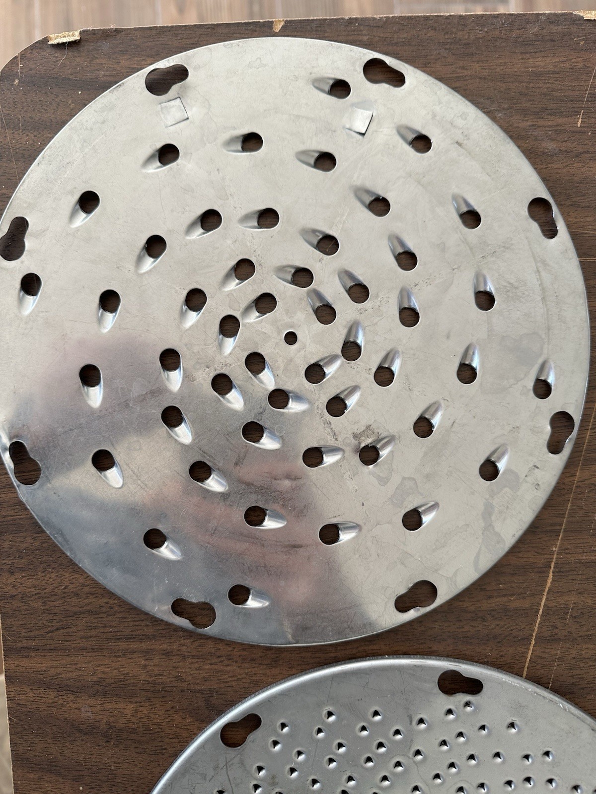 Grater Shredder pelican Head #12 drive for Hobart Mixer 3- Discs, S- Knife