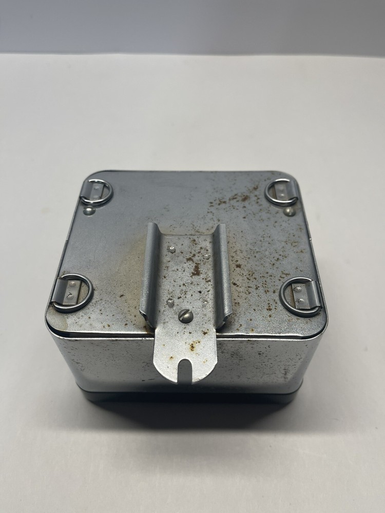 Precision Radiation Instruments Inc. Model 118