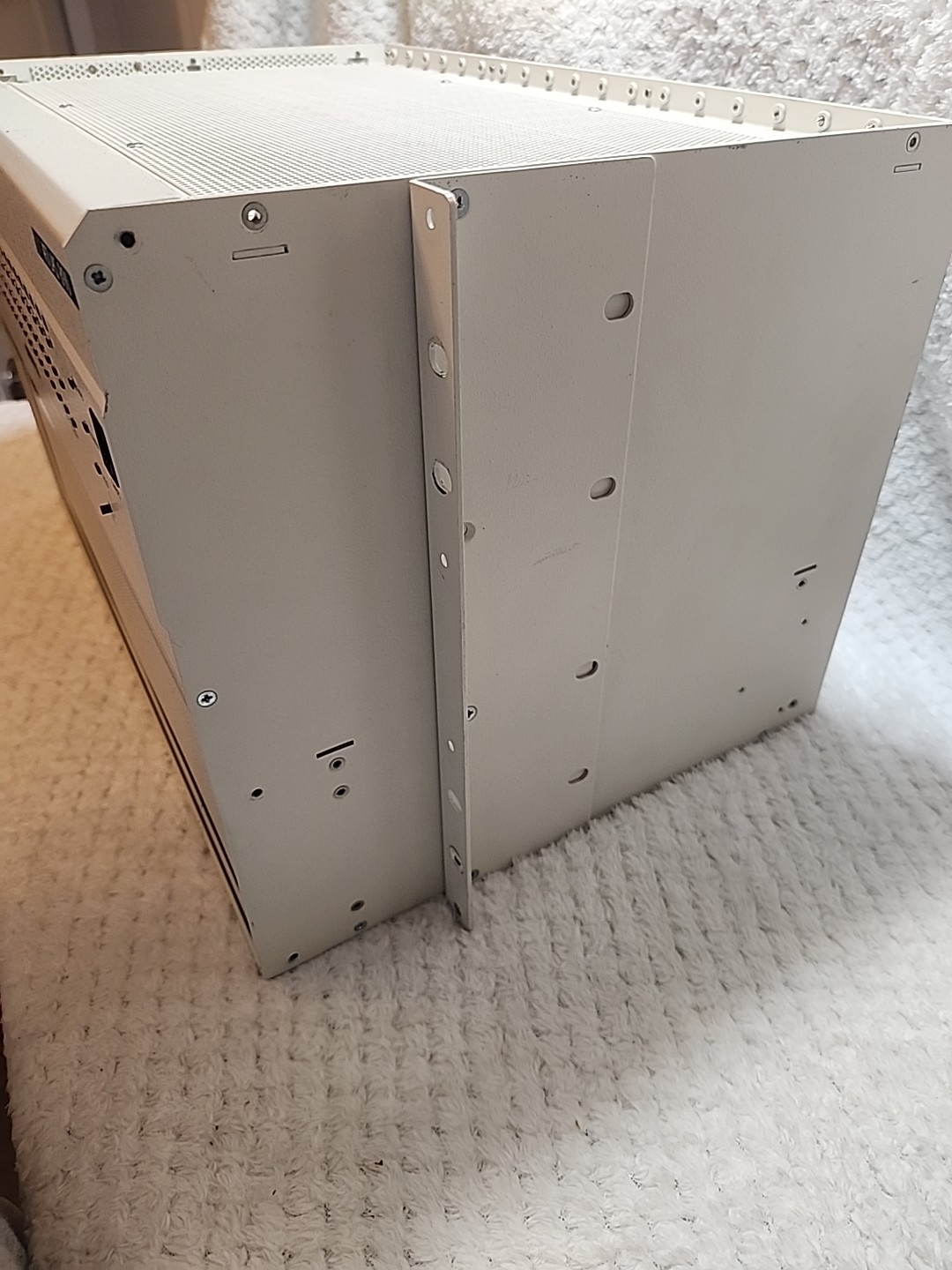 Adtran Atlas 890 Chassis 1200321L1 w/2*Controller +1*Quad T1 PRI +2*PSU Module