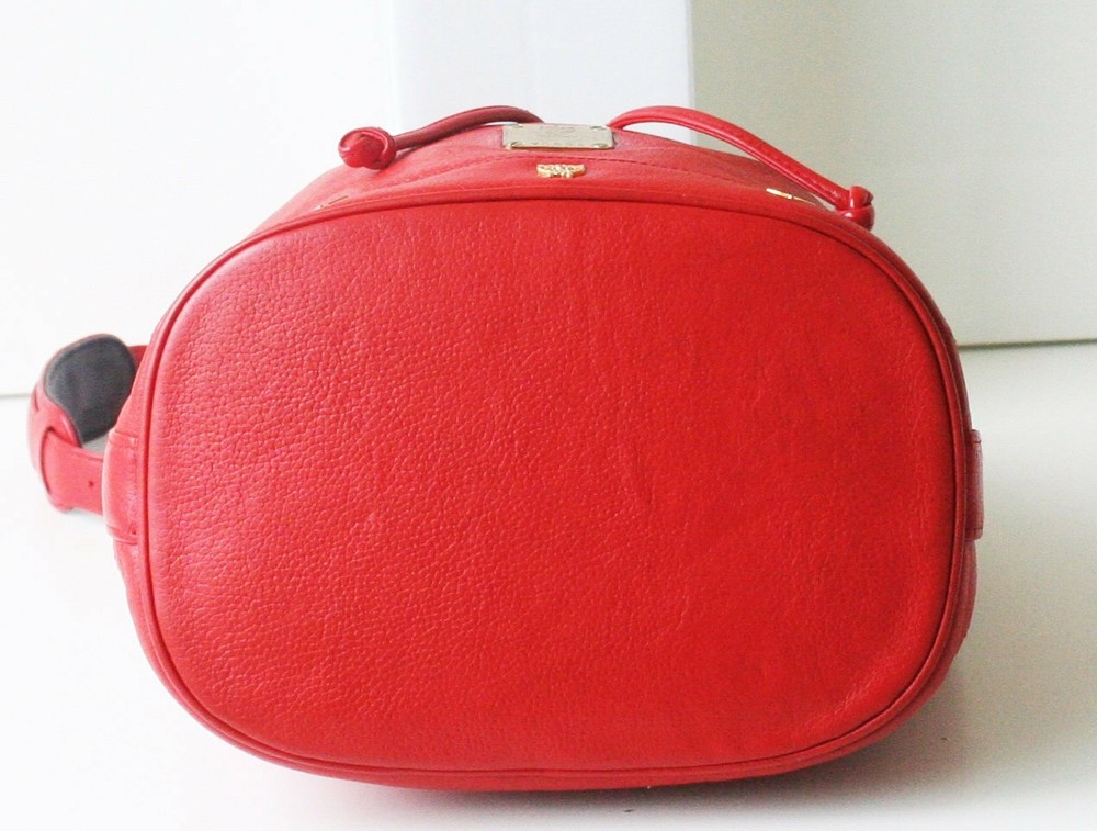 Vintage MCM Leather Drawstring Shoulder Cross handbag Red authentic