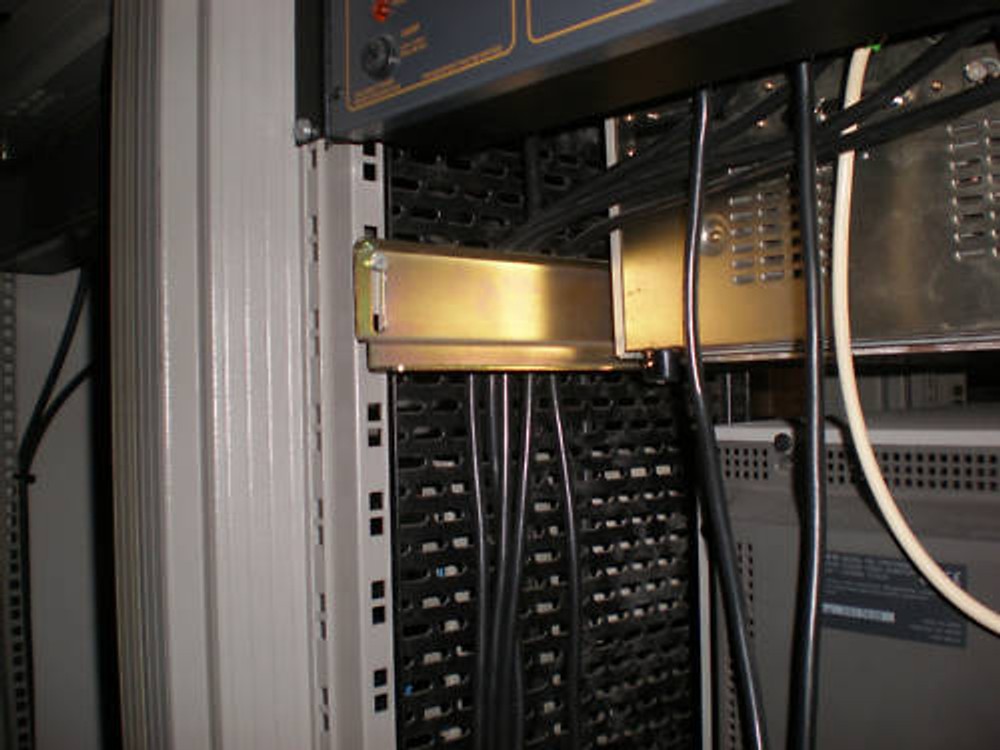 Brass Rack Mount Pair for standard machine room rack