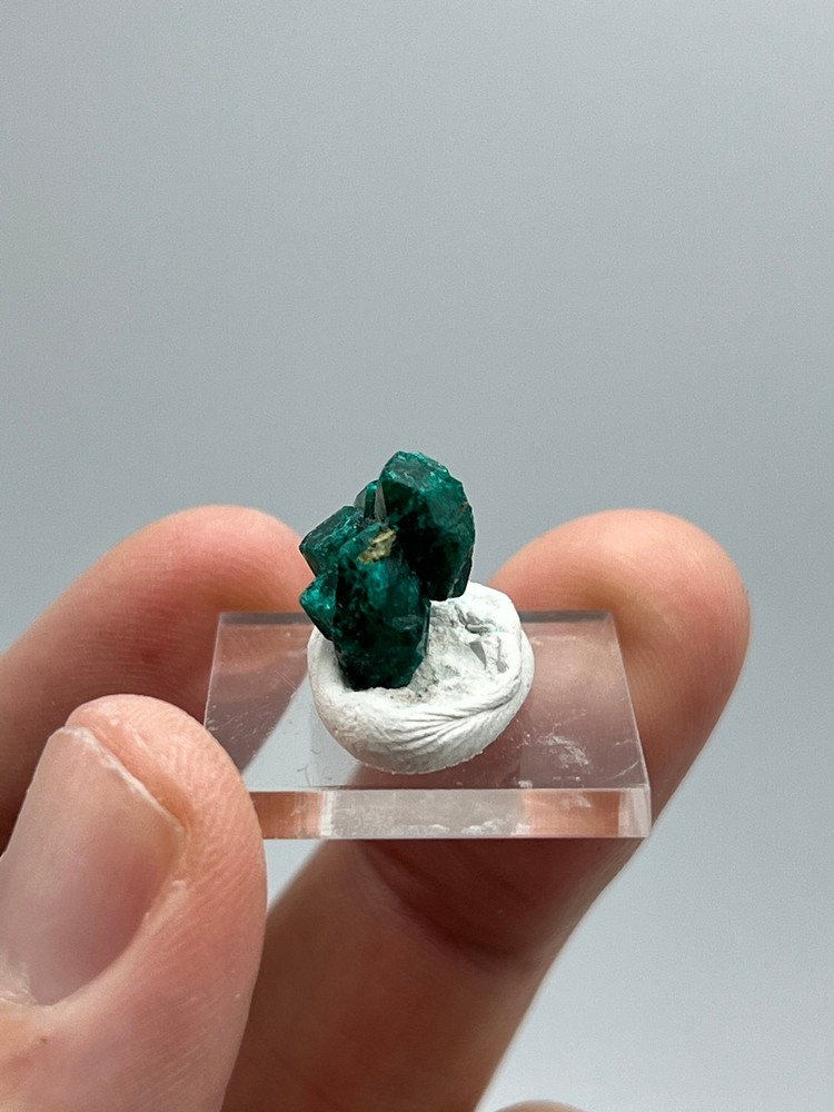Dioptase D