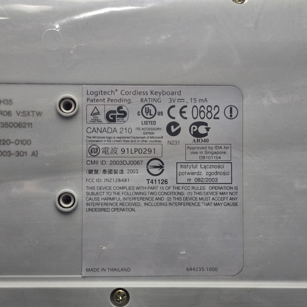 Logitech cordless Access Duo, keyboard and mouse.