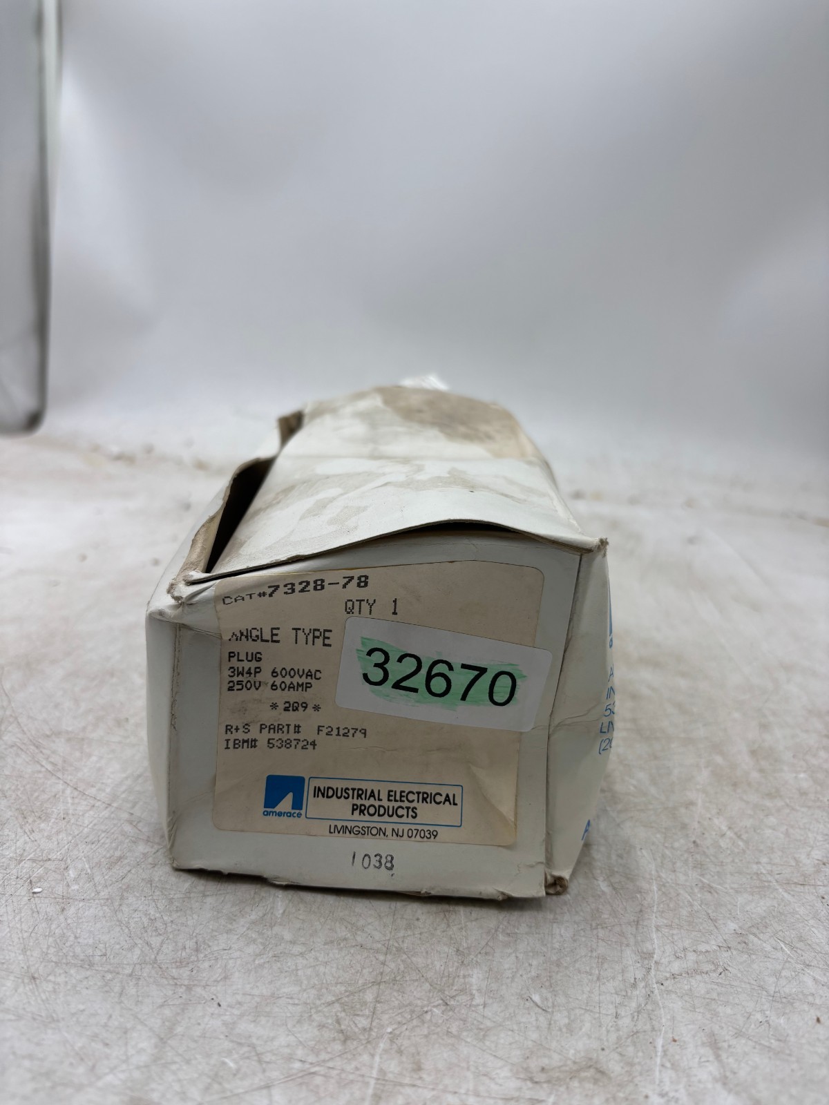 Russellstoll 7328-78 Pin & Sleeve 60 Amp 250V 600 Vac