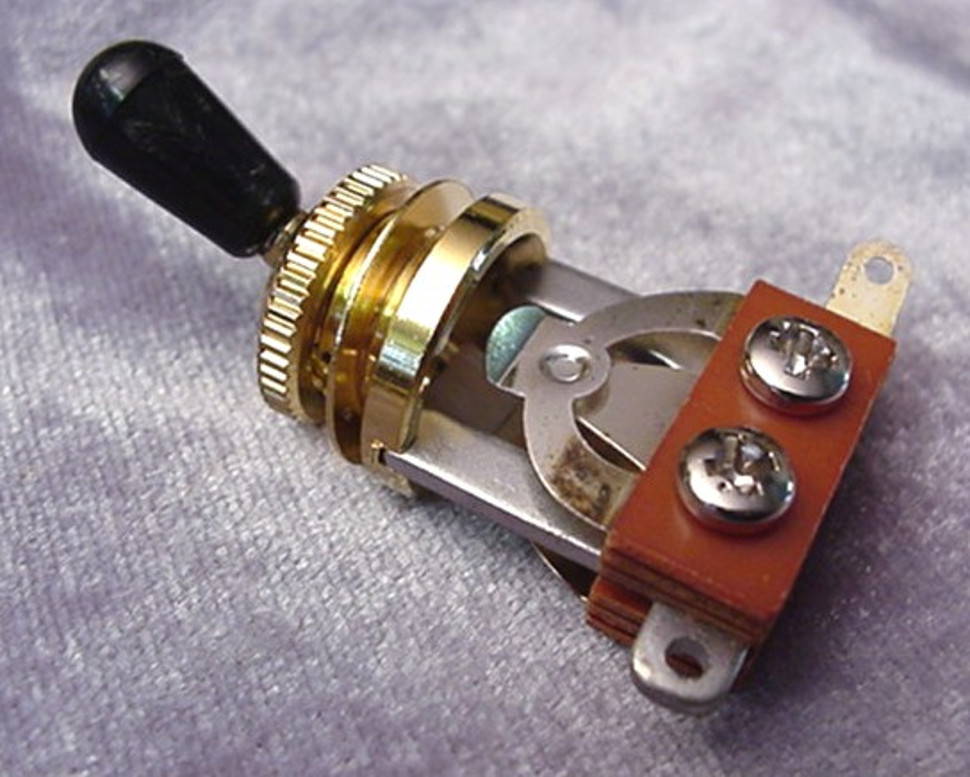 HIGH QUALITY 3 WAY TOGGLE SWITCH - ELECTRIC GUITAR GOLD
