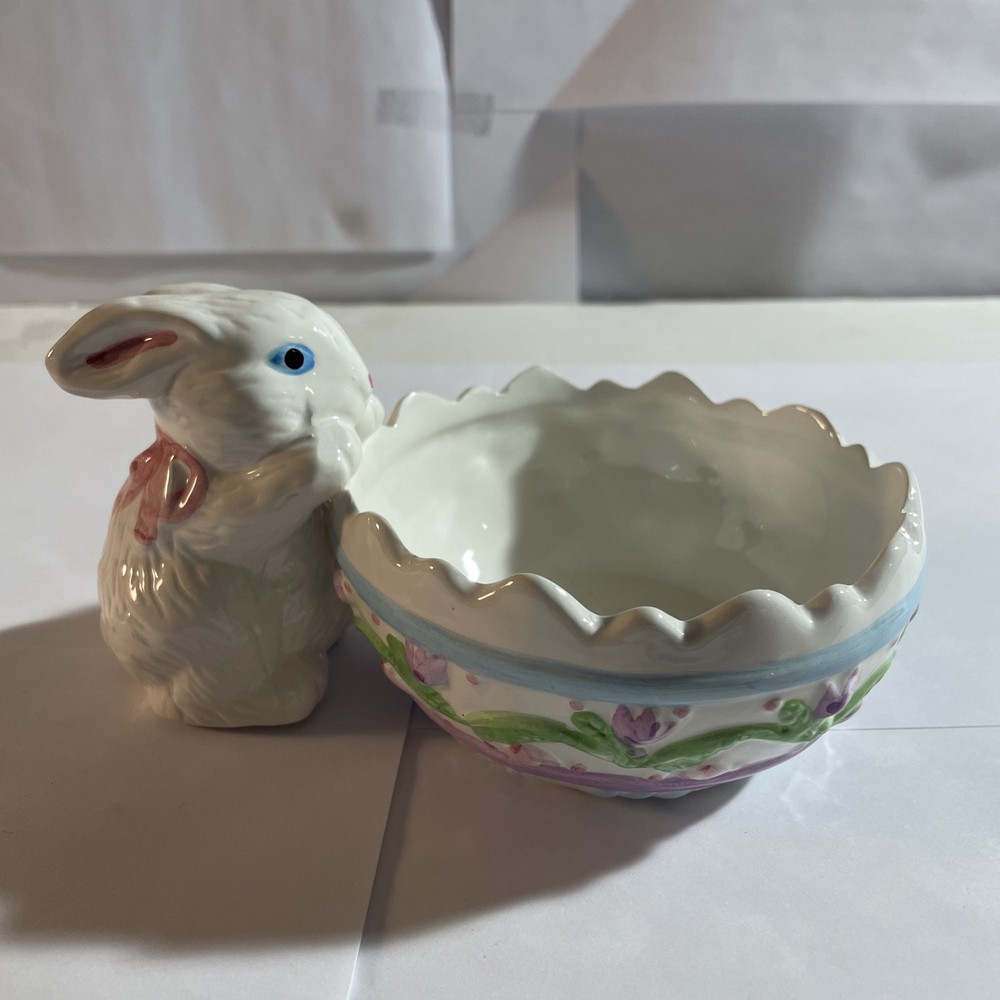 Ceramic Easter Egg Bowl with Bunny Flowers Vintage