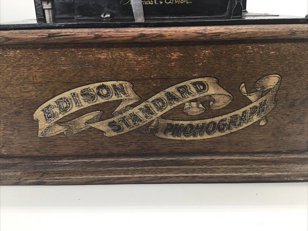 Edison Standard Phonograph Model A cylinder player