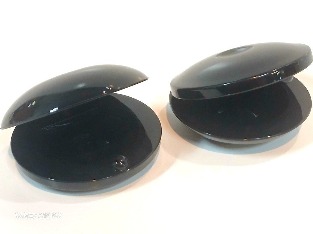 AP BLACK PLASTIC CASTANETS