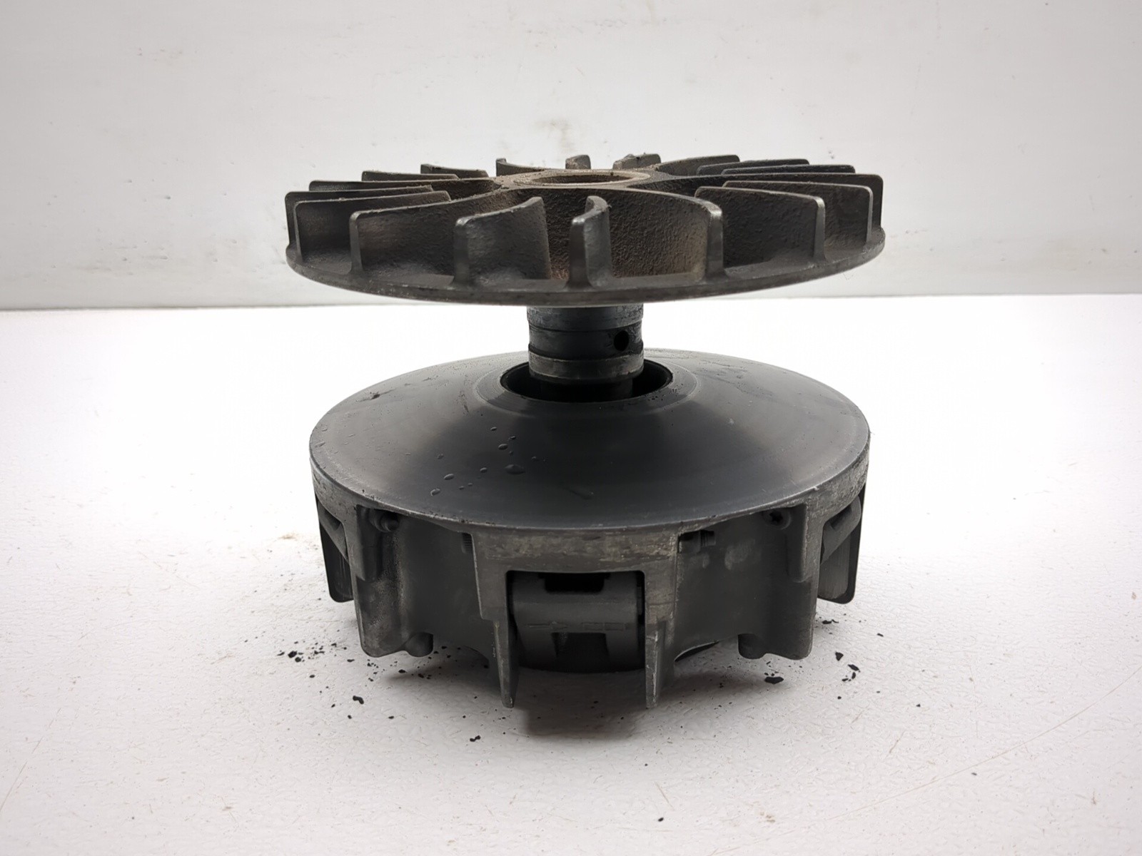 17-23 Can Am Outlander X MR 570 CVT Primary Clutch Driven Assembly