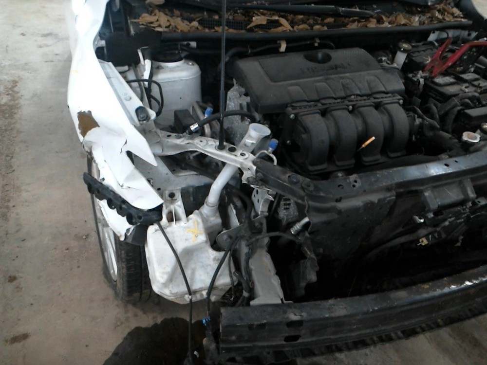 Driver Left Front Spindle/Knuckle Fits 11-25 LEAF 104953009