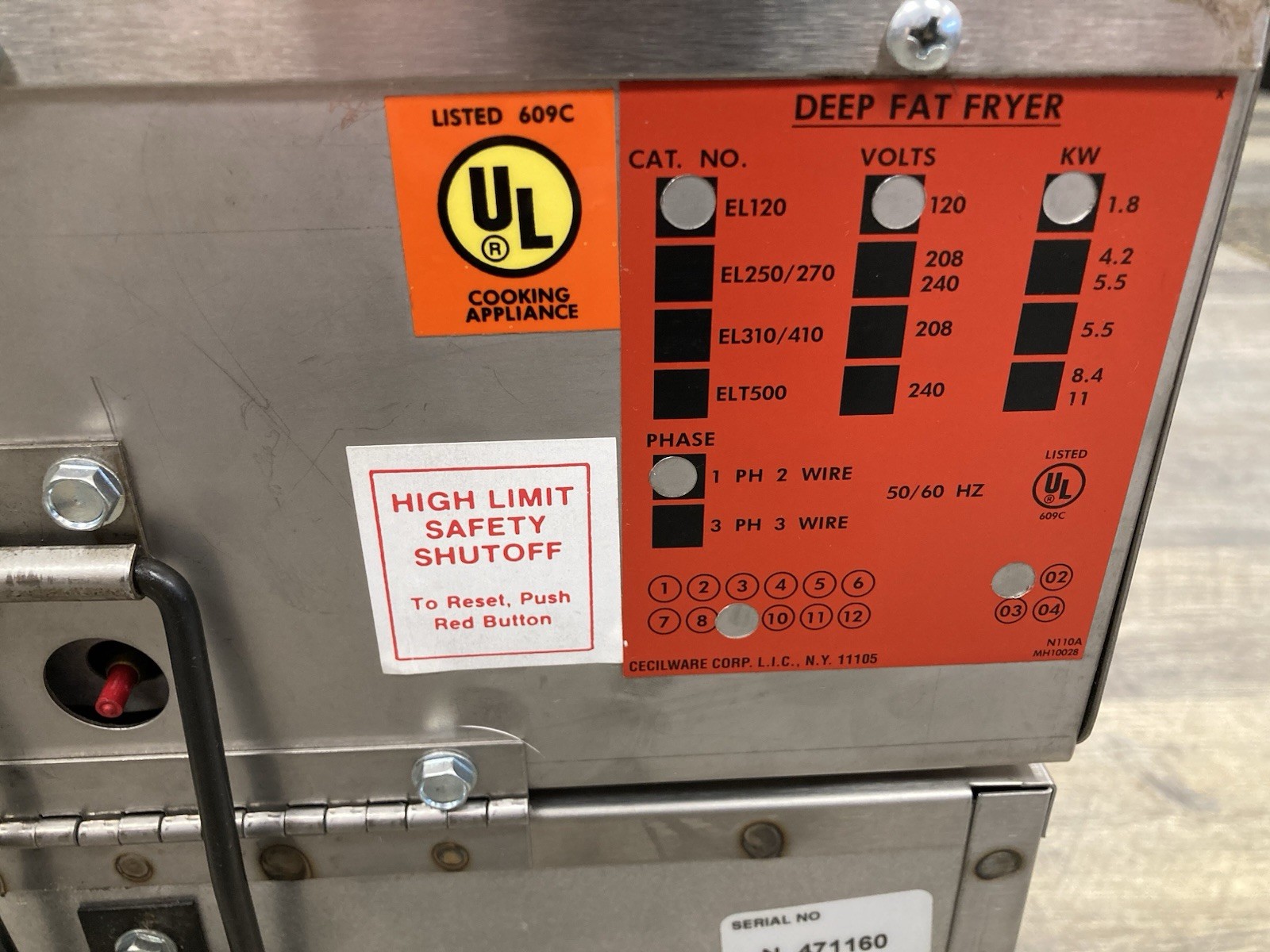 Grindmaster-Cecilware EL - 120 Cecilware Counter Top 15lb Electric Fryer