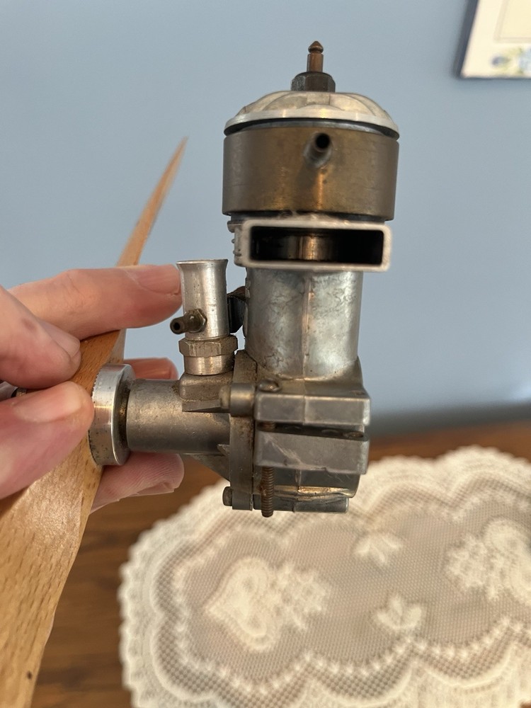 FORESTER 35 - 2 STROKE GLOW MODEL AIRPLANE ENGINE