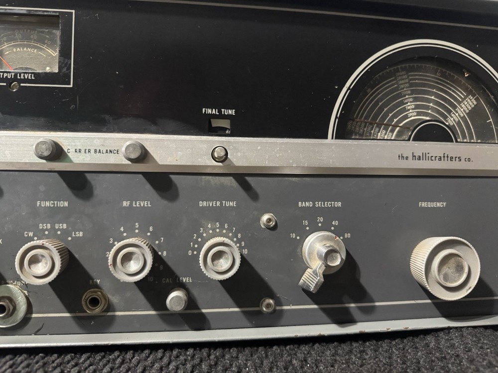 Hallicrafters HT37 Ham Radio Transmitter Vintage